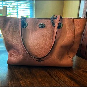 Coach turn lock chain pebbled leather tote